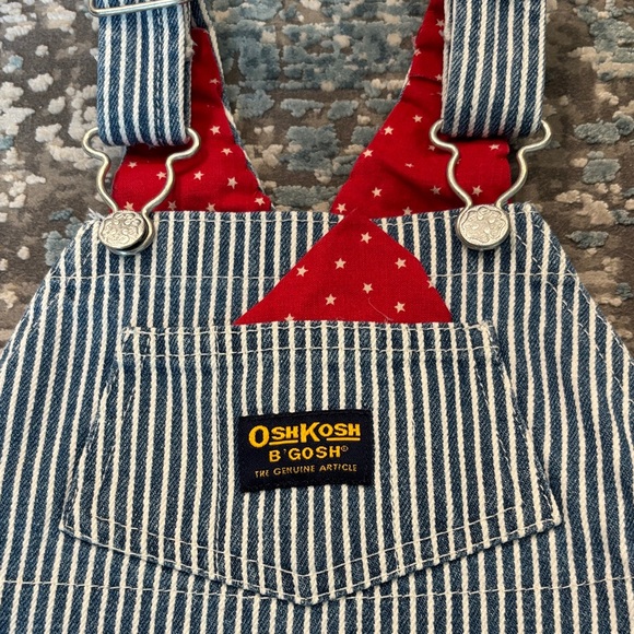 Choo-Choo Stripes OshKosh Diaper Tote All Aboard for Cute Organized Adventures - Picture 10 of 12